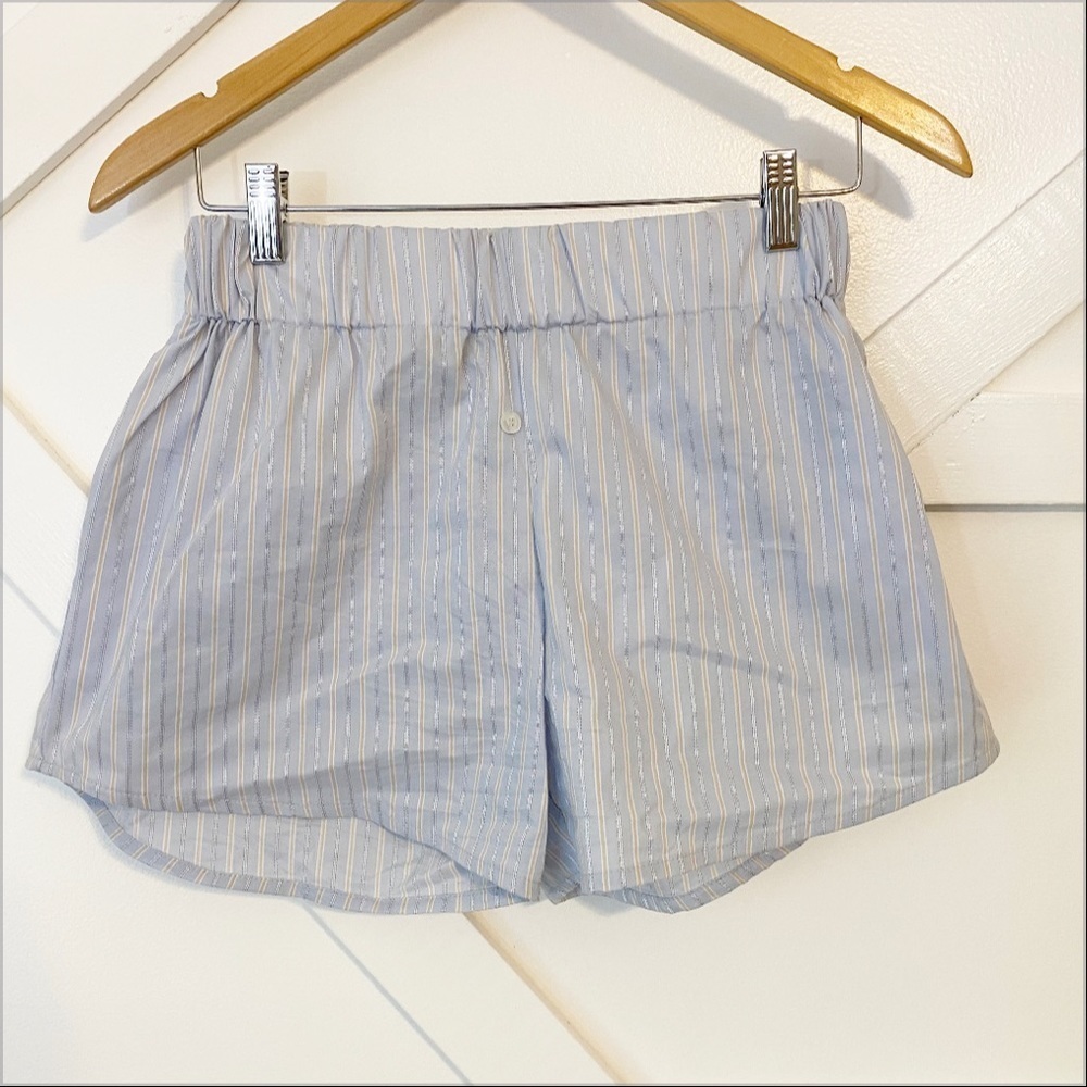 Muze New York High Rise Elastic Waist Metallic Threaded Striped Shorts Blue Sz M